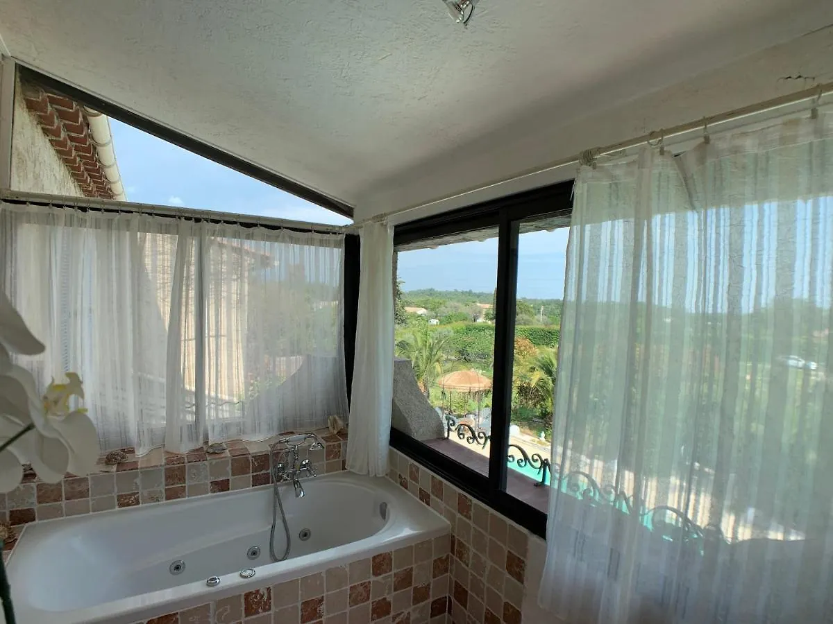 טורט Villa La Rose Des Vents לינה וארוחת בוקר